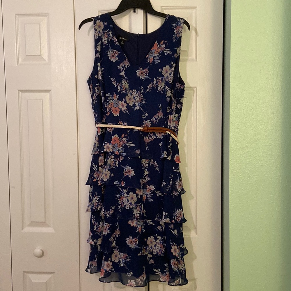 Ladies dress